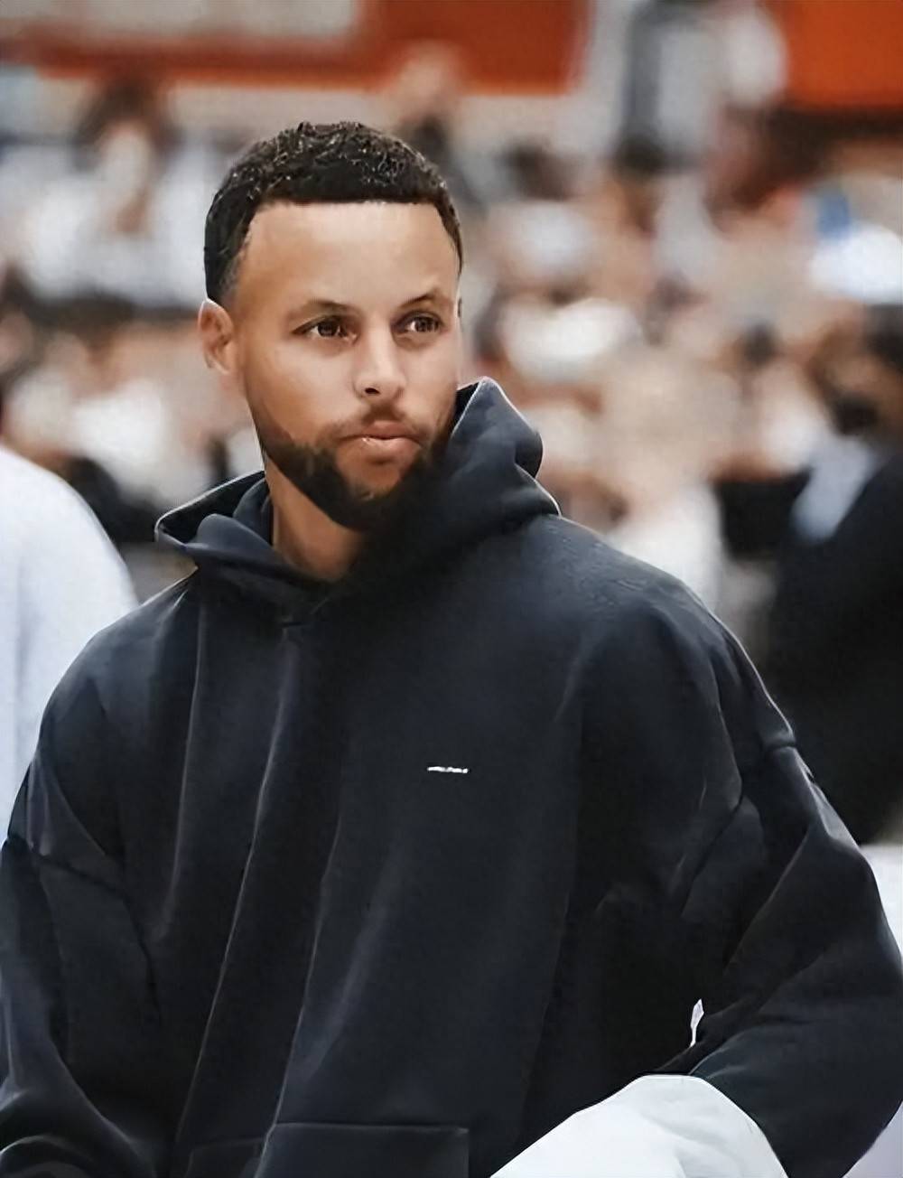 首先是因为 首先是因为